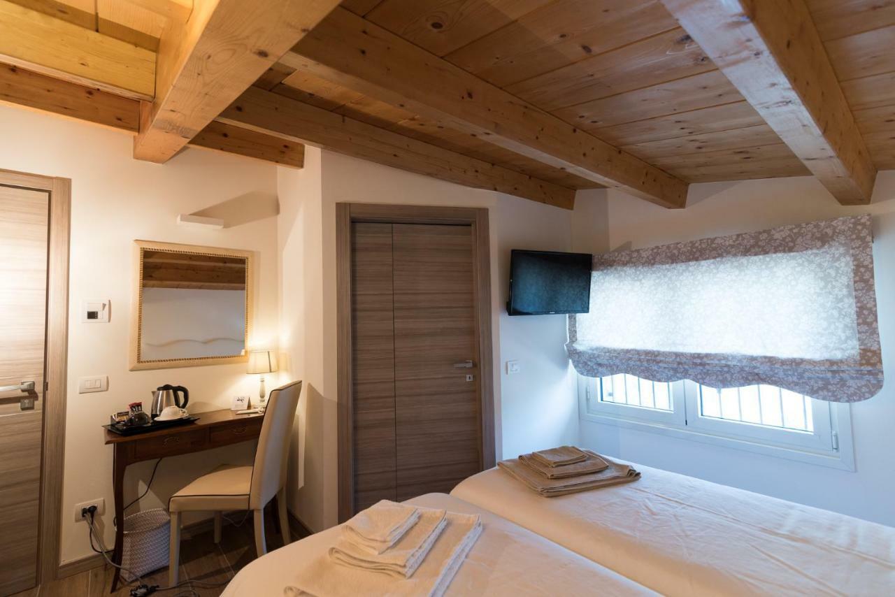 Relais Dei Mandorli Gasthof Bergamo